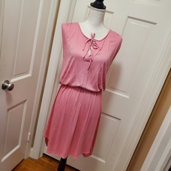 H&M Pink Knit Sleeveless Summer Dress Size Medium - Picture 1 of 10